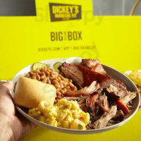 Dickey's Barbecue Pit food