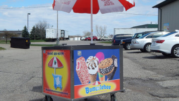 Buth Ice Cream Distribution outside