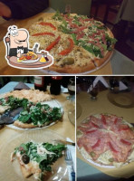 Reggina Pizzeria food