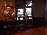 The Frankland Arms inside