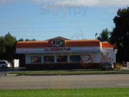 A&w outside