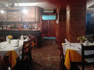 La Taverna food