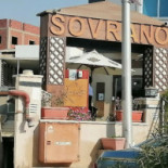 Sovrano Cafe Esterno