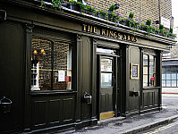 The Kings Arms outside