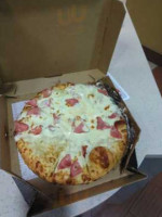 Domino's Pizza food