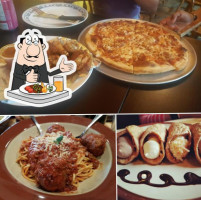 Zio's Pizzeria food