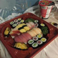 Sun Sushi food