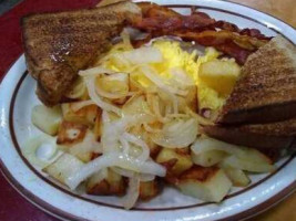 Cagney's Kitchen Of Wilkesboro food