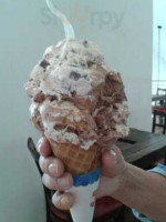 Face Rock Creamery food