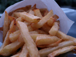 Friterie Belge Serken outside