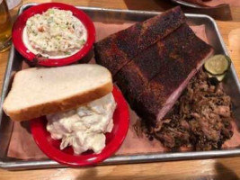 Doc’s Commerce Smokehouse food