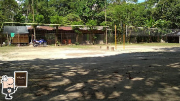 Las 3 Canchas De Voleibol outside