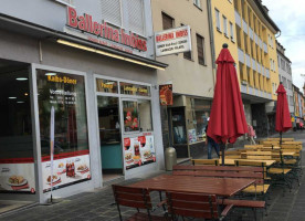 Ballerina Döner Imbiß inside