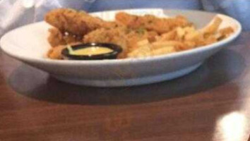 TGI FRIDAYS - Bloomington (Normandale Blvd) food