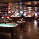Meyer Tavern Dentro