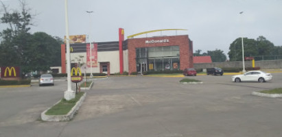 Mcdonald's outside