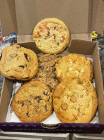 Insomnia Cookies food