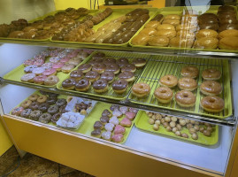 Pflugerville Donuts food