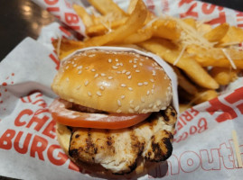 Red Robin Gourmet Burgers And Brews food