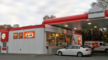 A&w outside