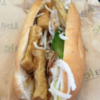 Ba Le Banh'wich Shop food