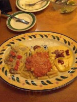 Olive Garden food