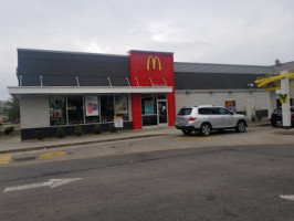 Mcdonald's outside