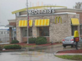 Mcdonald's outside