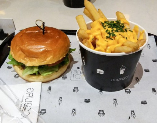 restaurant image