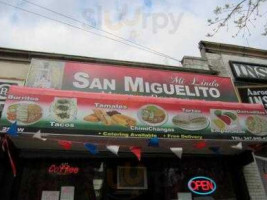 Mi Lindo San Miguelito outside