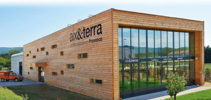 Aix&terra La Manufacture outside