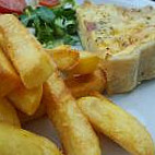 Le De Spencers Arms food