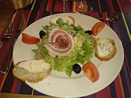 Hotel-Restaurant Enjolras food