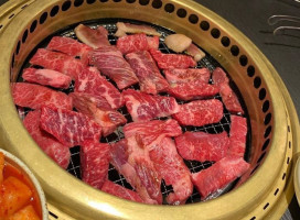 Kobe Wagyu Yakiniku food