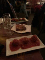 Ovest Pizzoteca food