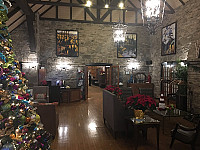 Glenerin Inn inside