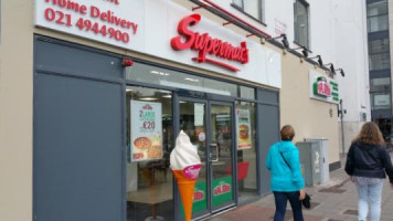 Supermac's food