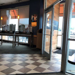Panera Bread Dentro
