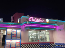 Caliche's Frozen Custard food