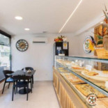 Lorenzo’s Pizza Cinquale Dentro