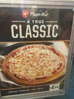 Pizza Hut food