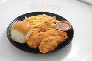 Louisiana Famous Fried Chicken Seafood food