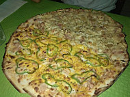 Solopizza Petrel food