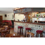 The Barn Dentro
