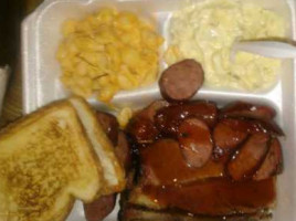 Browns BBQ food