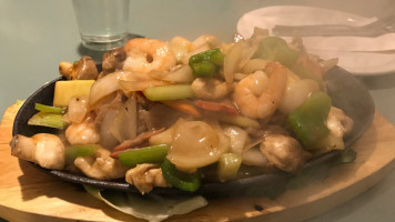 Woodland Wok & Grill food