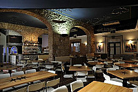 Brasserie Demetra inside