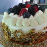 Giulia Yogurteria E Creperia food