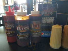 Billy Sims Barbecue food