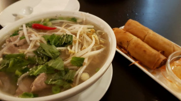 Pho Binh Minh food